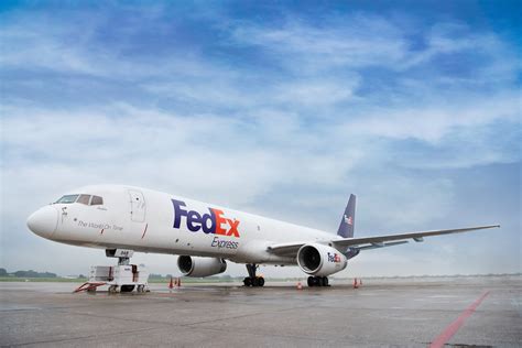 Последние твиты от fedex (@fedex). New FedEx Express Flight to Hanoi to Strengthen Access ...
