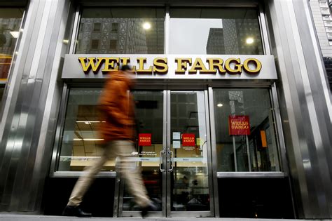 Former Wells Fargo Executive Carrie Tolstedt Settles Sec Fraud Charges Global Relay