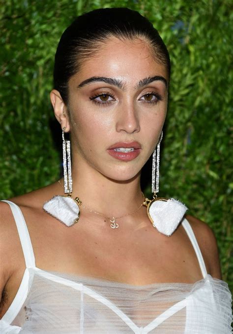 madonna s daughter lourdes first instagram posts are quite something ‘your mother sucks d