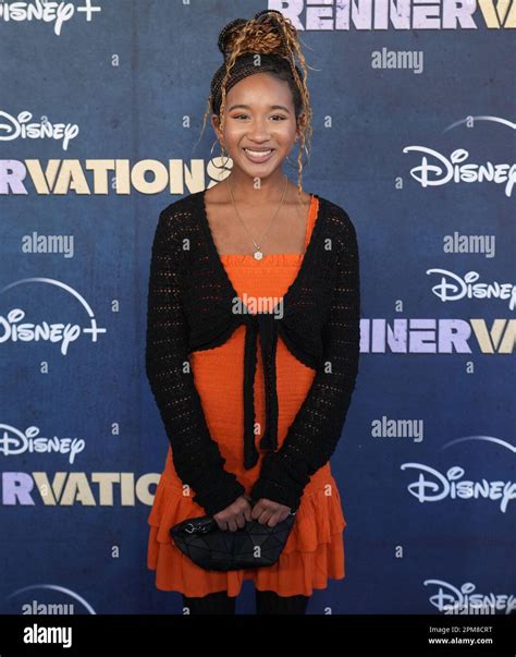 Daphne Rey Arrives At The Disneys Original Series Rennervations Los