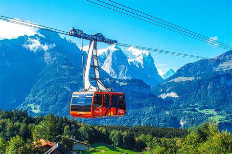 It opened in 2013, after various parts were shipped to vietnam from sweden, switzerland and the stanserhorn cabrio is the first cable car to feature a roofless upper deck. Cable Car and View of Mountains · Free Stock Photo