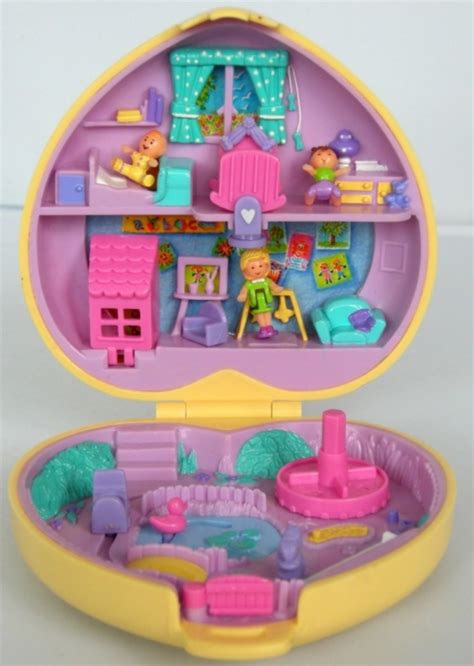 Polly Pocket A Staple Of My Childhood In The 90s Rnostalgia