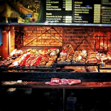 10 Essential Tips For Eating At The Mercado Del Puerto In Montevideo