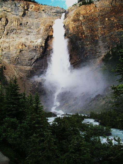 Takakkaw Falls British Columbia Waterfall Yoho National Park