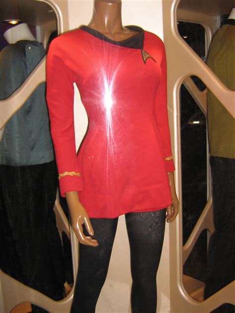 Star Trek Prop Costume And Auction Authority Star Trek Props On Display