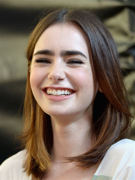lily collins ♥ lilly collins lily jane collins lily collins style modern short hairstyles