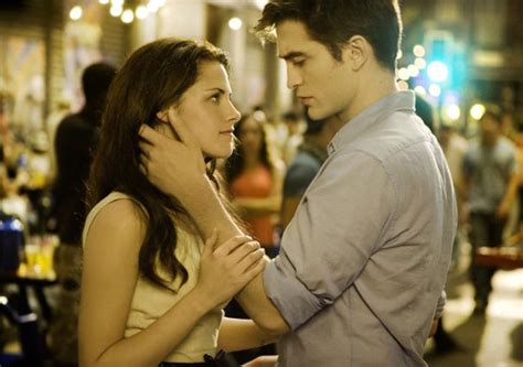 Early Reviews Twilight Saga Breaking Dawn Part One Marriage Sex