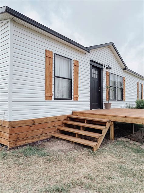 Wood Skirting Home Exterior Makeover Mobile Home Exteriors Mobile