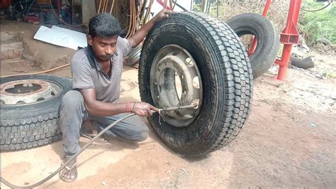 Truck Tubeless Tyre Fitting 2 New Tyre Fitting Easy Method