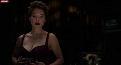 Naked L A Seydoux In Crimes Of The Future