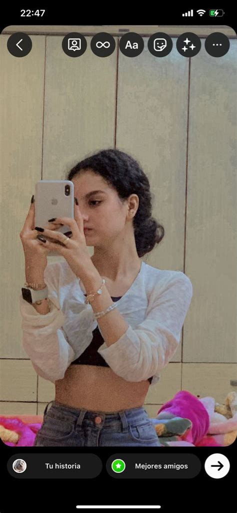 pin by ayaleth gonzalez on yaya mirror selfie selfie scenes