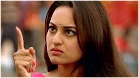 It Took Snap Of A Finger To Get Rid Of Following Of 16 Million Sonakshi Sinha After