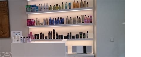 How to say friseur* in other languages? Friseure by Ines Heinelt - Berlin