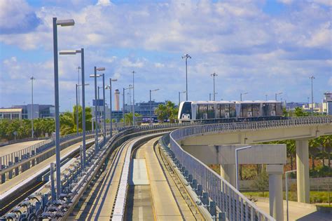 Book now and save with hotels.com! MetroRail Public Transportation to Miami Airport