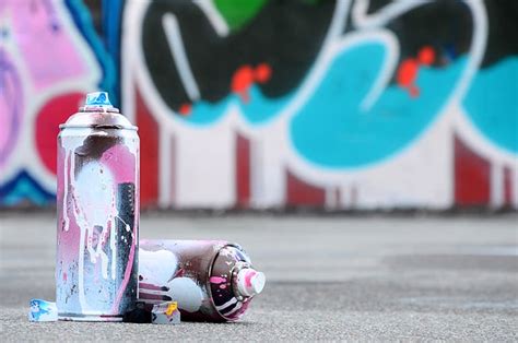 Best Spray Paint For Graffiti A Quick Graffiti Paint Guide