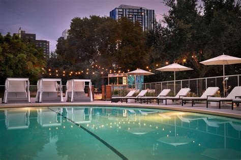 6 Best Hotels For A Relaxing Stay In Austin Urbanmatter Austin