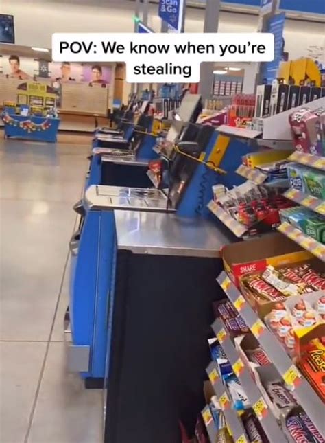 Im A Walmart Employee We Can Easily Spot If Youre Stealing At Self Checkout But Few Shoppers