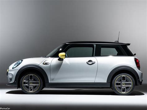 Check spelling or type a new query. Mini Cooper SE 2020 - La première Mini à être 100% électrique