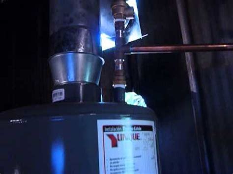 Calefacciona y cocina a la vez: calefont para cocina a leña 90 litros - YouTube