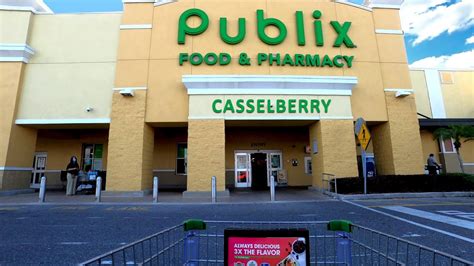 Shopping At Publix Super Market At Casselberry Commons In Casselberry Florida Store 1285
