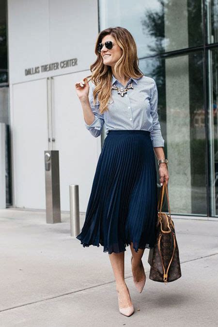 25 Chic Business Casual Work Outfits For Fall Lovika