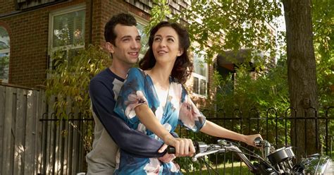 Man Seeking Woman Is The Best Show To Watch As A Couple