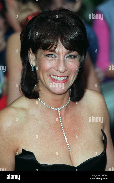 DEENA PAYNE ACTRESS EMMERDALE 30 05 2000 BA31E26 Stock Photo Alamy