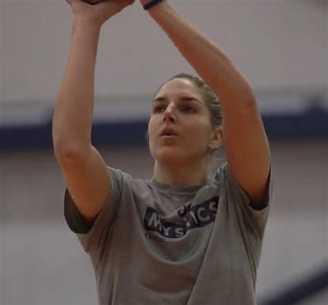 mystics elena delle donne receives a fine for remarks toward wnba officials treating her a