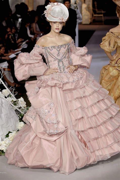 J Galliano For Dior Fashion Show ᘡղbᘠ Rococo Fashion Dior Fashion