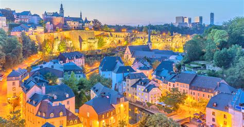 Location, size, and extent topography climate flora and fauna environment population migration ethnic groups languages. Territorio Europa League - Luxemburgo, Luxemburgo - El 9 y Medio | La tinta del fútbol