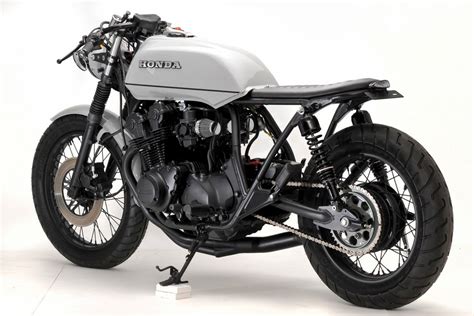 Let's look at the 1982 honda cb750f super sport motorcycle and take it for a quick test ride. Racing Cafè: Honda CB 750 1981 "Manchester" by Steel Bent ...