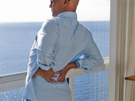 Pain in the low back can be a result of conditions affecting the bony lumbar spine, intervertebral discs (discs between the vertebrae), ligaments around the spine and discs, spinal cord and nerves, muscles of the low back, internal organs of the pelvis and abdomen, and the skin covering the lumbar area. Lower Left Back Pain: Causes and Treatment Options