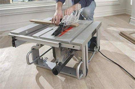7 Best Contractor Table Saws Of 2021 Compared And Reviewed Wezaggle