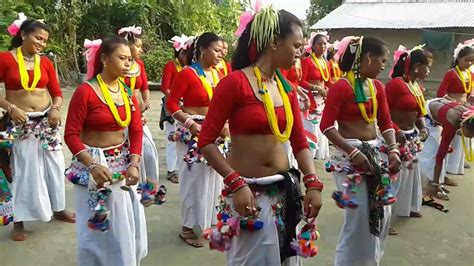 Popular Tharu Sakhiya Dance To Watch Highlights Tourism