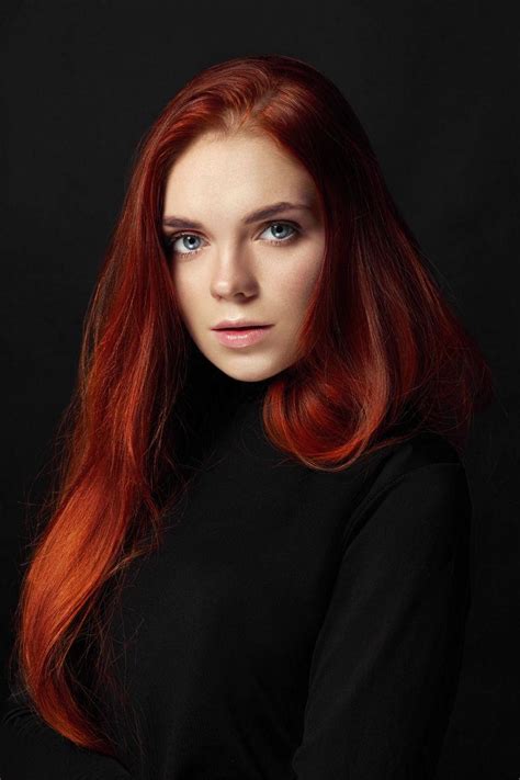 美女图片 性感美丽的红发女性留着长发素材 高清图片 摄影照片 寻图免费打包下载