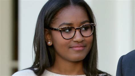 Sasha Obama Stuns In Gorgeous Prom Photos