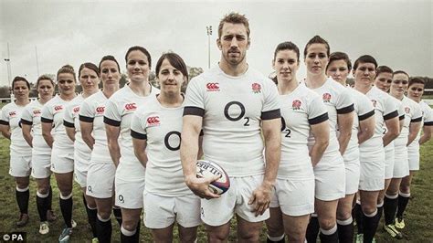 Ready The England Women S Rugby Team With Chris Robshaw Centre