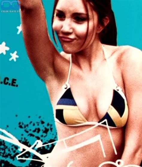Amanda Bynes Nackt Nacktbilder Playboy Nacktfotos Fakes Oben Ohne