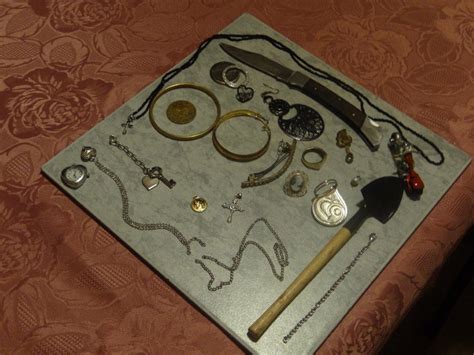 How much does that bundle cost, and how many products can you create from it? Metal Detecting Finds Mark C