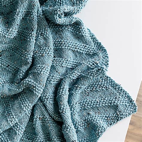 Ravelry Modern Baby Blanket Diagonal Seed Stitch Pattern By Leelee Knits