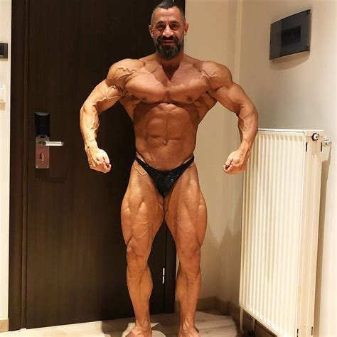 Muscle Lover Turkish Bodybuilder Murat Belen