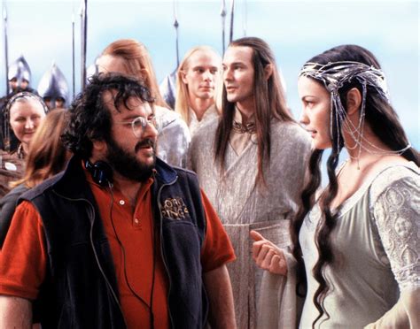 Peter Jackson With Liv Tyler On Set Of Lord Of The Rings 2001 Rmoviesinthemaking