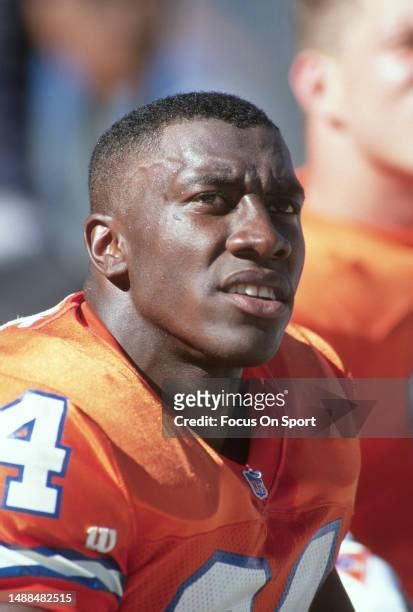 Shannon Sharpe Photos And Premium High Res Pictures Getty Images