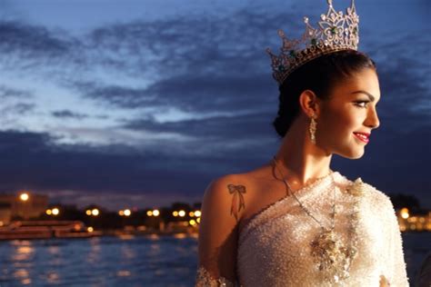 Transgender Trixie Maristela Wins Miss International Queen 2015 La Voz