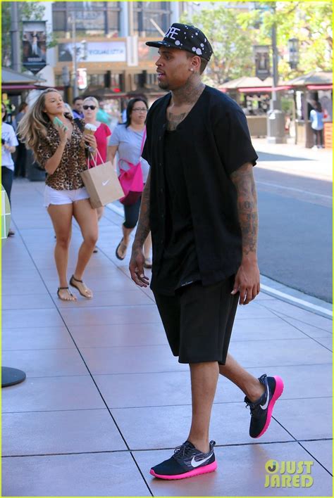 Chris Brown And Karrueche Tran Look Like A Happy Couple In La Photo