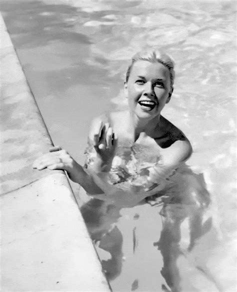 Doris Day In Her Home Swimming Pool In The Year She Made Calamity