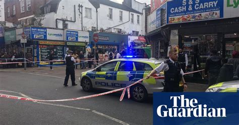 Two Men Arrested After Fatal Stabbing In South London Uk News The