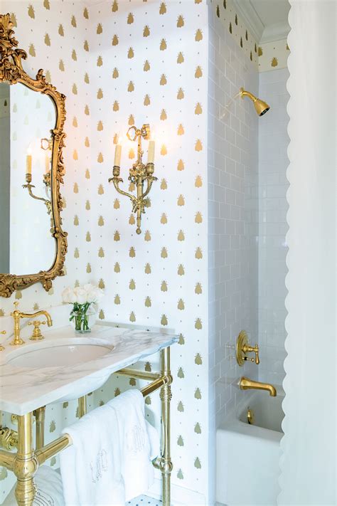 Our gold bathroom fixtures add a luxurious touch to any bathroom. 18 Gorgeous Marble Bathrooms with Brass & Gold Fixtures