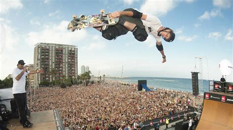 Pro skater, husband, child rearer, videogame character, ceo, global explorer, food / spirit glutton, and public skatepark advocate. Tony Hawk Foundation Now Accepts Bitcoin Cash Donations ...