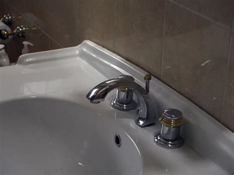 The methods for fixing the leak will depend upon the type of. How to Replace a Leaky Bathroom Faucet | HGTV